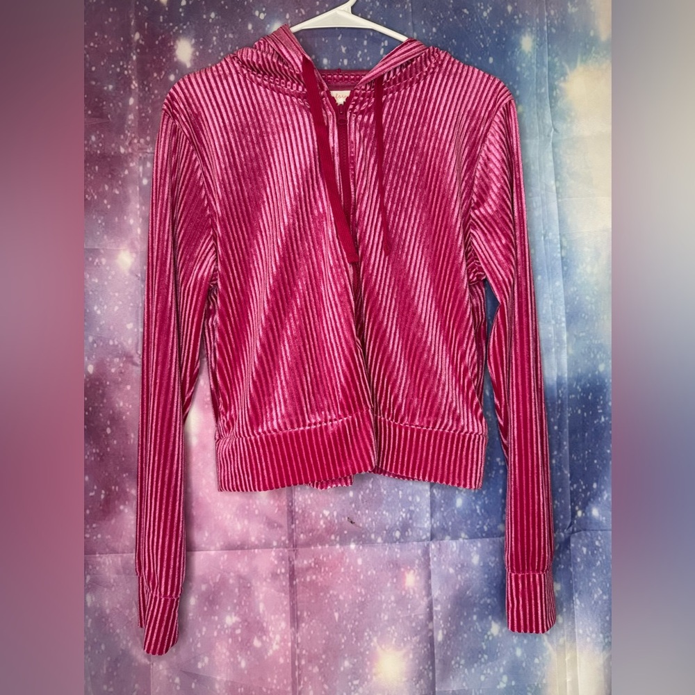 NWOT colsie velvet zip up hooded sweatshirt 🛍